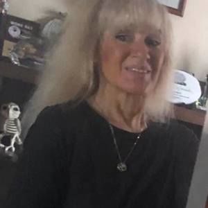 Meet your Posher, Traci